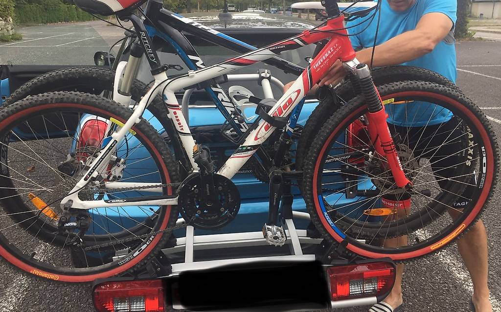 Support Vélo Mural Talic – En Bois De Bouleau, 1 Vélo, Charge Max 45 Lbs – Neuf