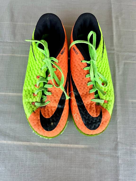Chaussure Hypervenom Enfant NIKE HYPERVENOM Chaussures Foot Taille