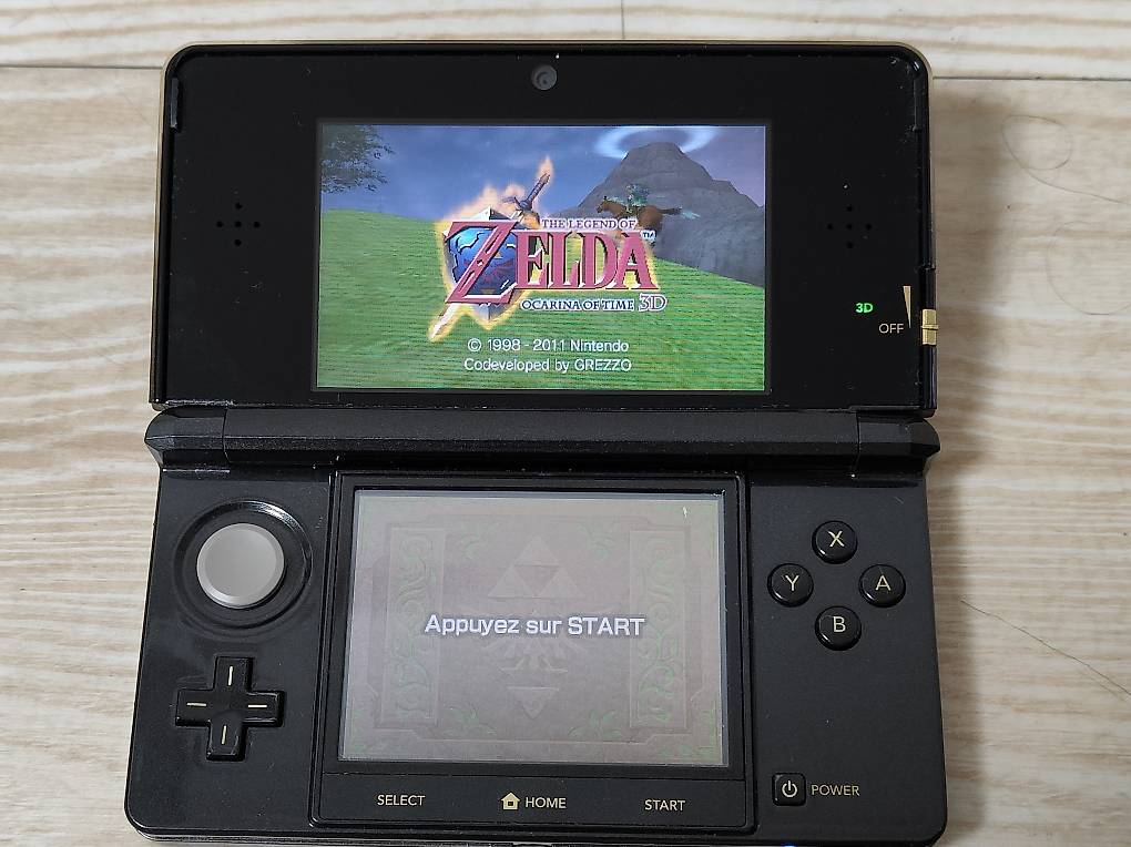 Console Nintendo 3DS Noire - Edition Limitée 25ème