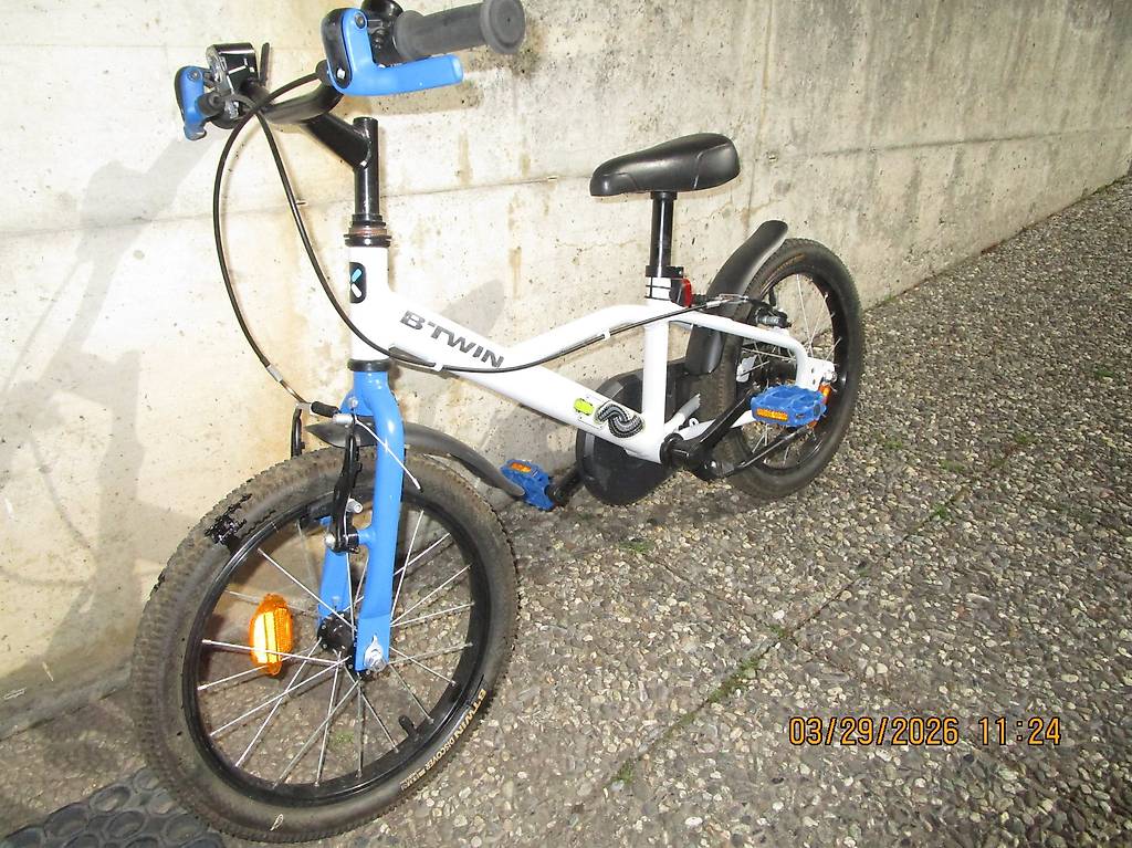 vélo pour enfant 6 a 7 ans Canton Vaud - anibis.ch