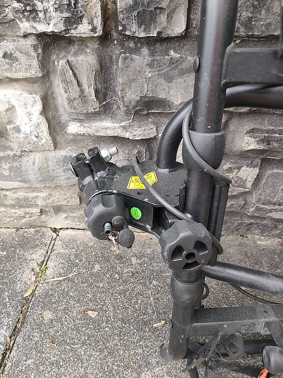 Porte-vélos Hollywood Racks – Capacité 2 Vélos (occasion Fonctionnel)