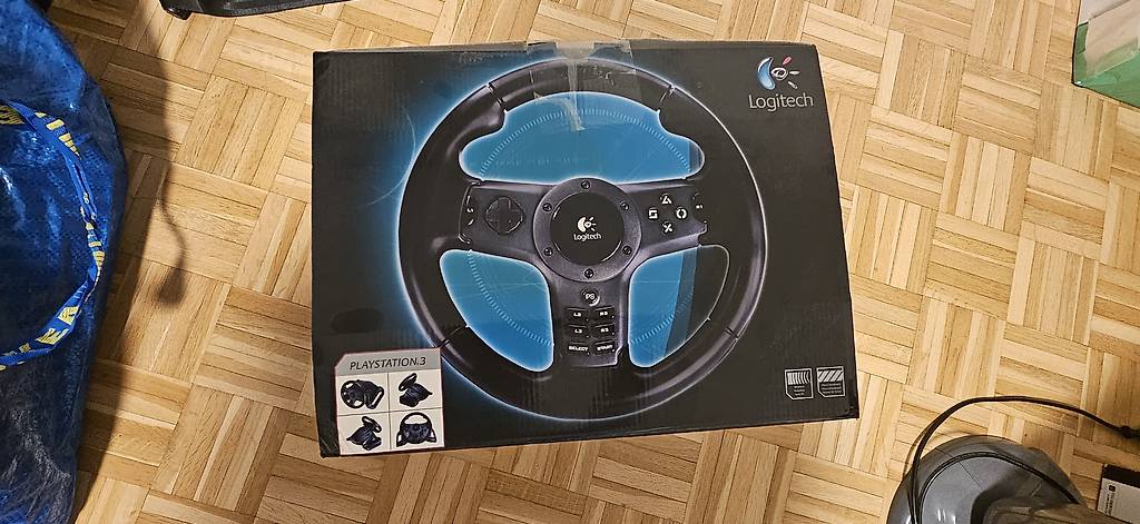 Volant logitech g 920 Canton Vaud - anibis.ch