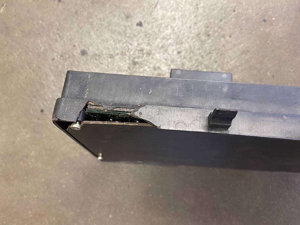 Ferrari Mondial/328 Boîte à fusibles Assy Parts : 116163 Canton Vaud ...