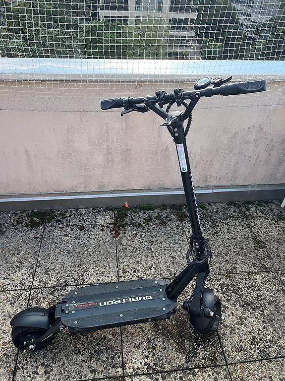 Trottinette électrique Dualtron Noir - Modèle 13 Am - Pour Adulte