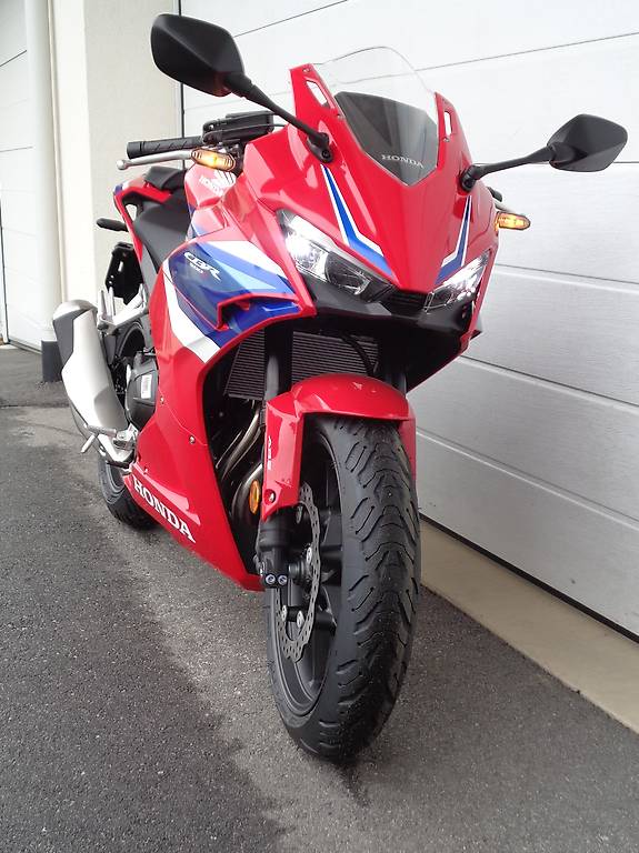 HONDA CBR 500 R (35kW) Canton Valais - anibis.ch