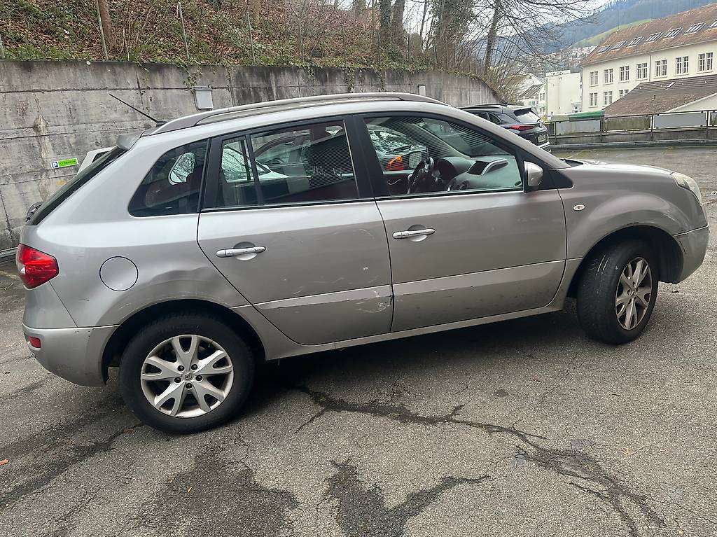 RENAULT Koleos 2.5 Dynamique 4x4 — slika 2