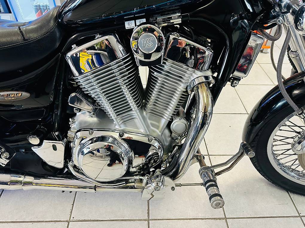 SUZUKI VS 1400 GLP Intruder Canton Schwytz - anibis.ch