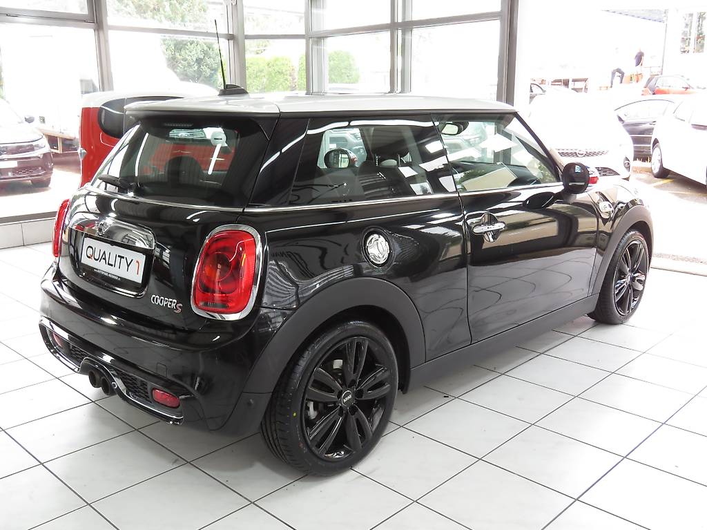 MINI Cooper S Steptronic (Automat) — slika 4