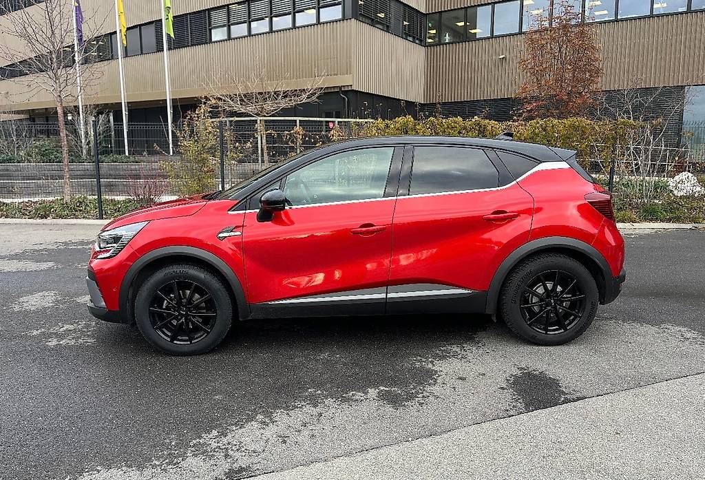 RENAULT Captur 1.3 TCe EDC R.S.Line EDC — slika 3