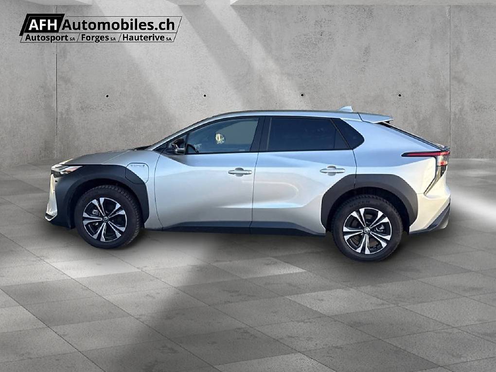 TOYOTA bZ4X Style AWD — slika 2