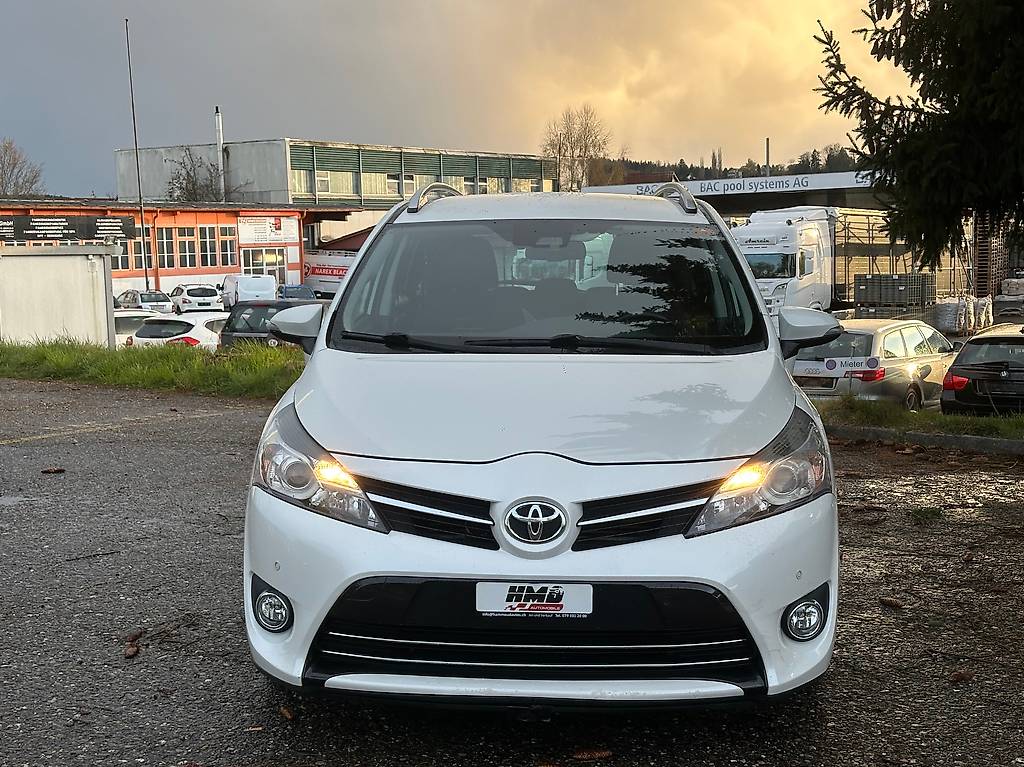 TOYOTA Verso 1.6 D-4D Sol — slika 2