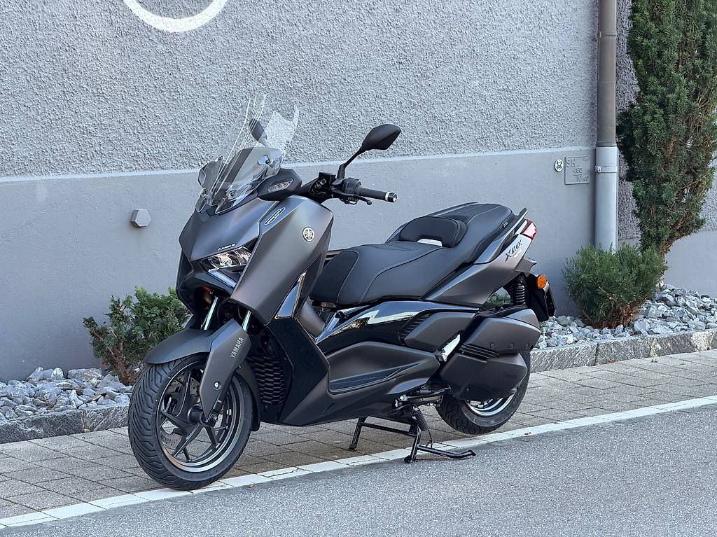 YAMAHA XMAX 300 Tech MAX+ 2026 im Kanton Aargau - anibis.ch