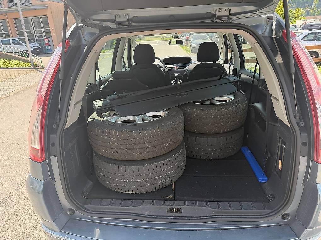 CITROEN Grand C4 Picasso 1.6i 16V Attraction — slika 5