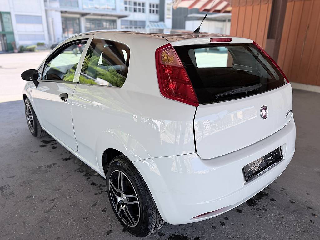 FIAT Punto 1.2 Actual — slika 4