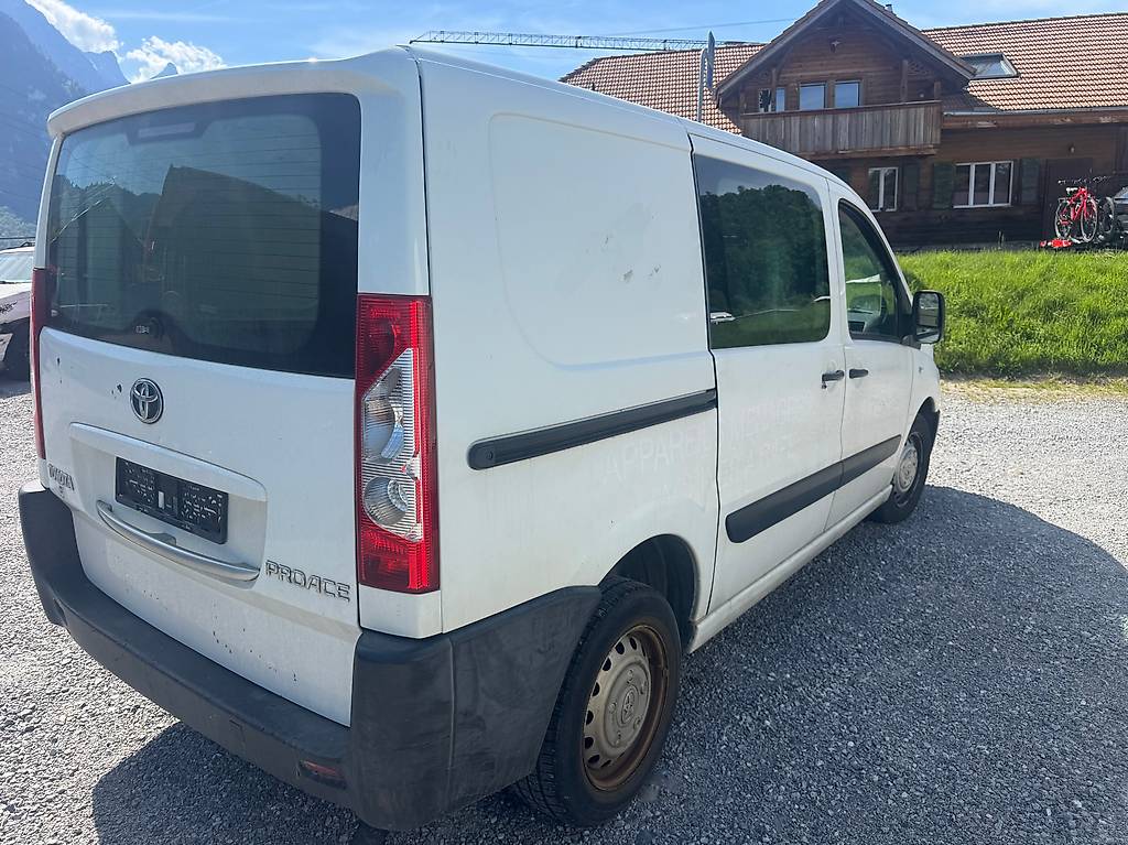 TOYOTA PROACE — slika 3