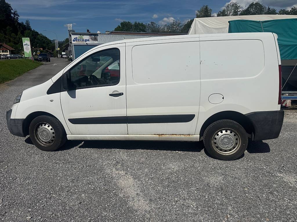 TOYOTA PROACE — slika 5