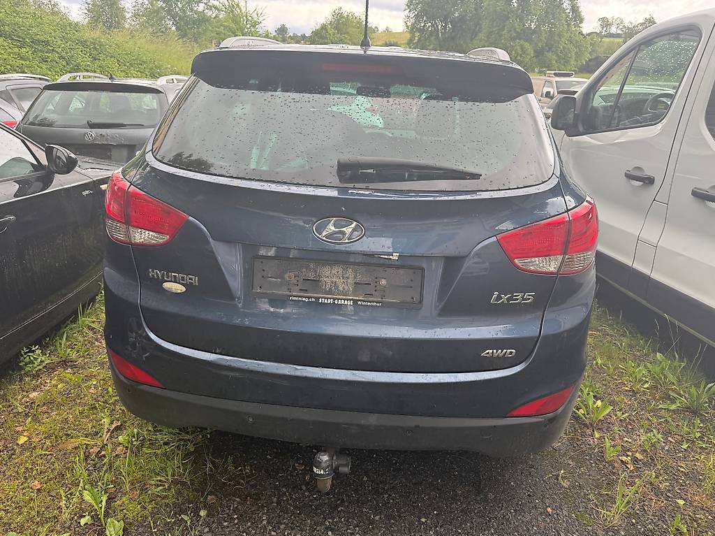 HYUNDAI iX 35 2.0 Premium 4WD — slika 5