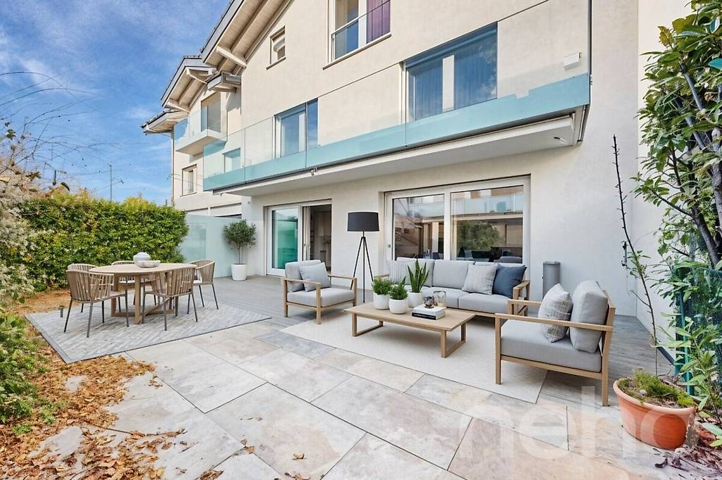 Villa triplex lumineuse aux finitions haut de gamme Canton Vaud acheter ...