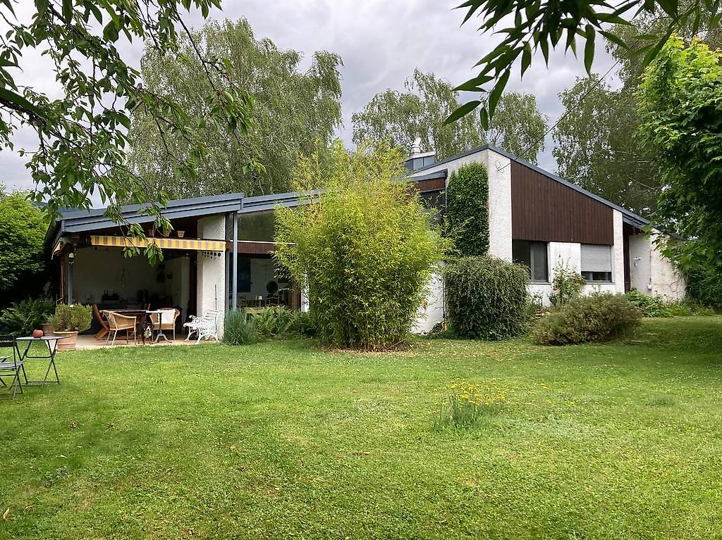 Maison d'architecte en viager occupé sans rente Canton Neuchâtel — free download