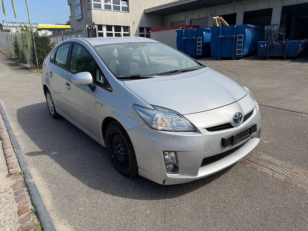 TOYOTA Prius 1.8 16V HSD Sol — slika 4