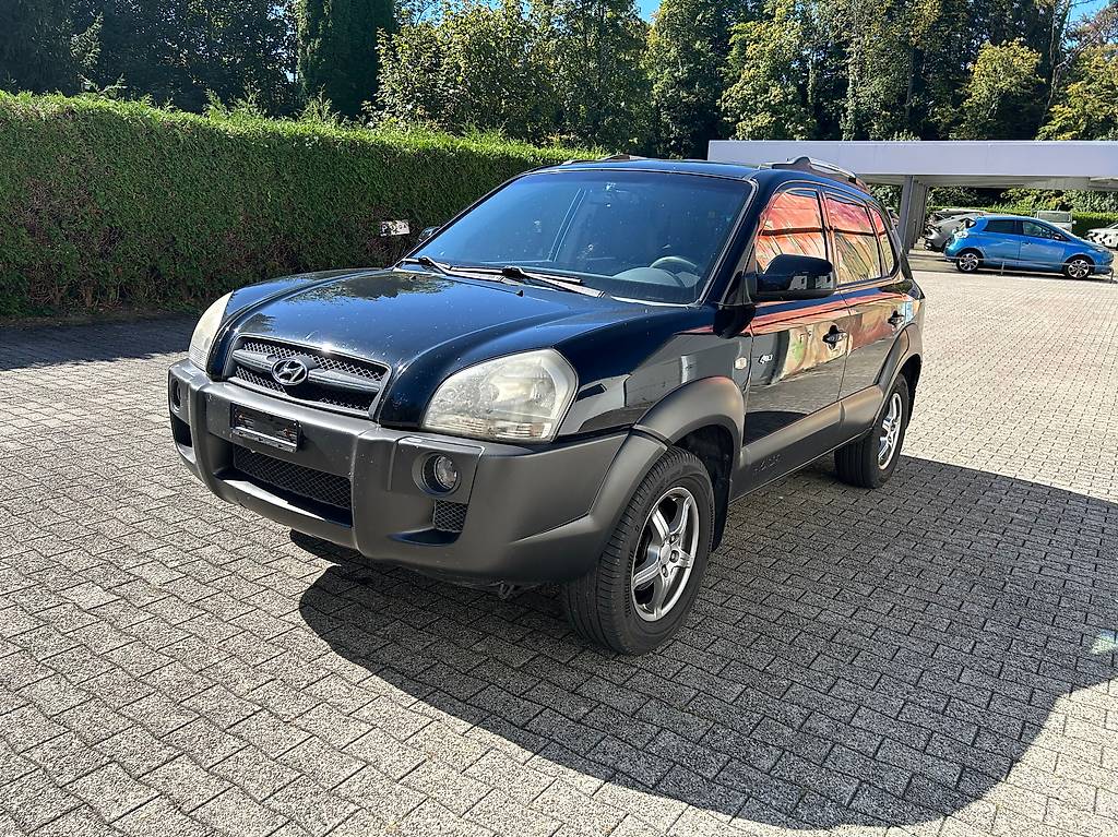 HYUNDAI Tucson 2.7 V6 GLS 4WD — slika 3