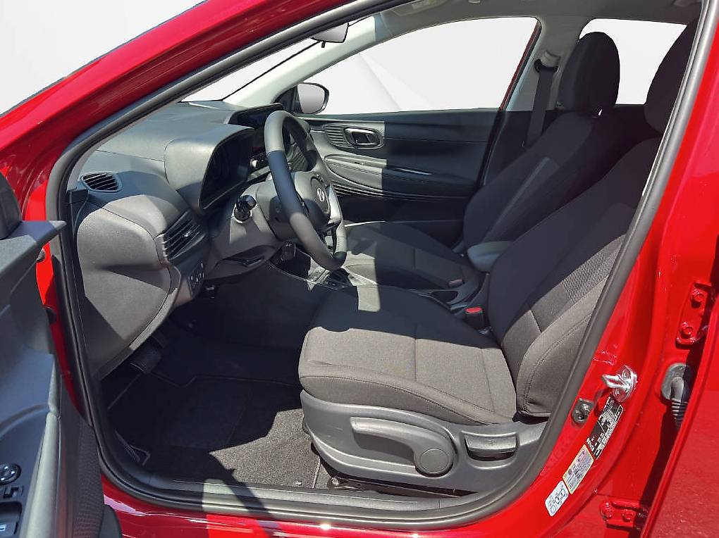 HYUNDAI i20 1.0 T-GDi Amplia DCT — slika 5