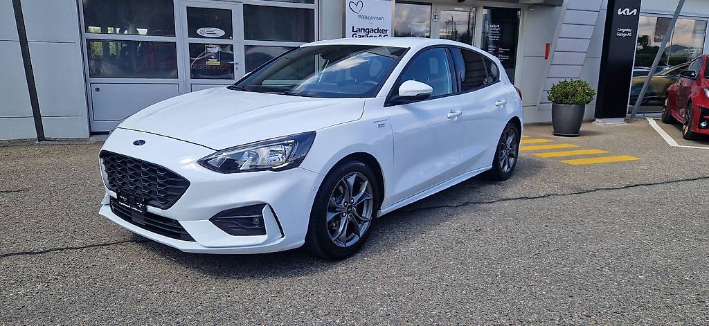 FORD Focus 1.0i EcoB 125 ST-Line — slika 2