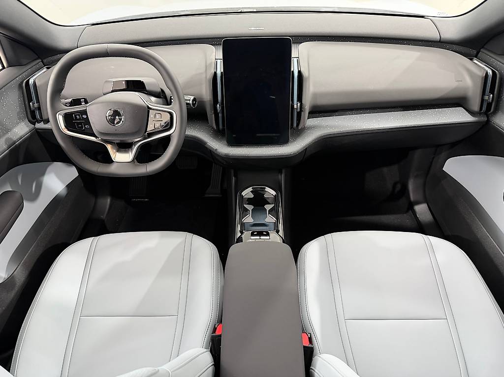 VOLVO EX 30 E60 Twin Ultra Performanc — slika 5