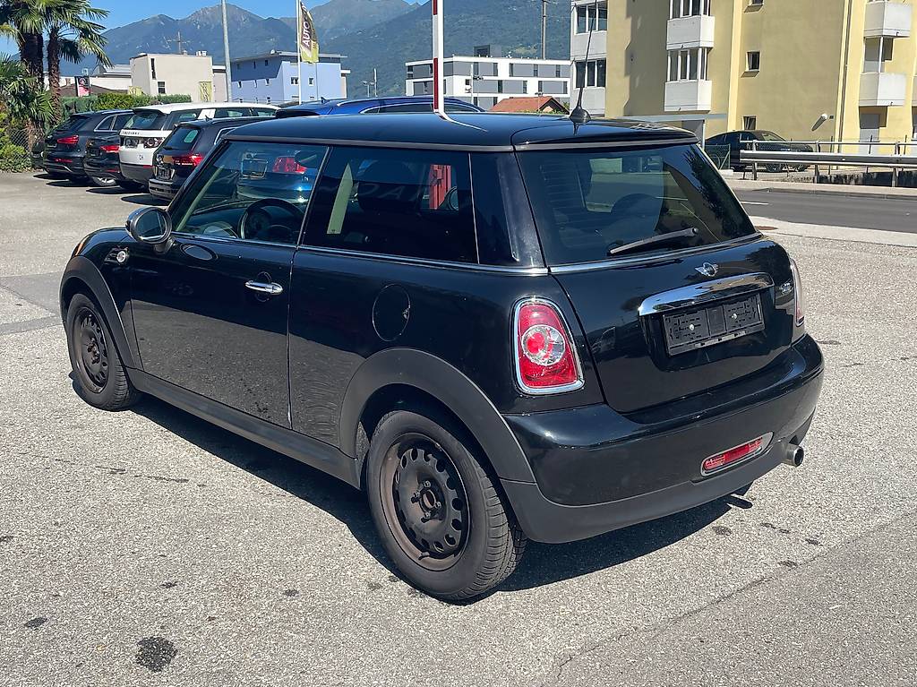 MINI One — slika 5