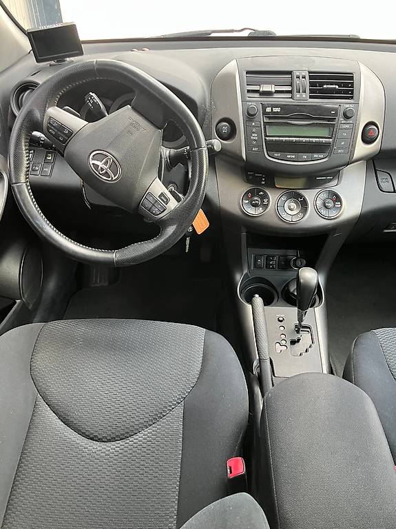 TOYOTA RAV-4 2.0 16V Linea Luna Multidrive — slika 5