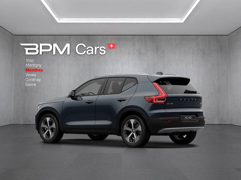VOLVO XC40 B3 Benzin Mild Hybrid Core DCT — slika 2