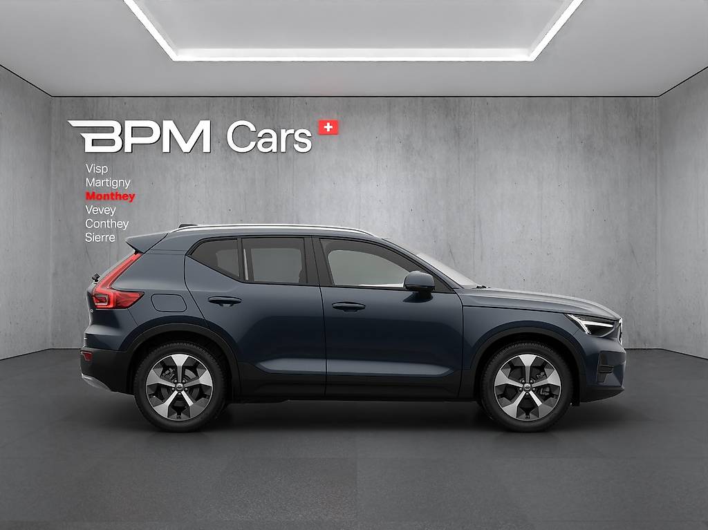 VOLVO XC40 B3 Benzin Mild Hybrid Core DCT — slika 5