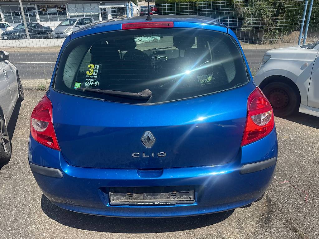 RENAULT Clio 1.2 16V Turbo Dynamique — slika 2