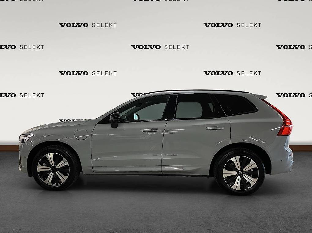 VOLVO XC60 2.0 T8 TE Plus Dark eAWD — slika 2