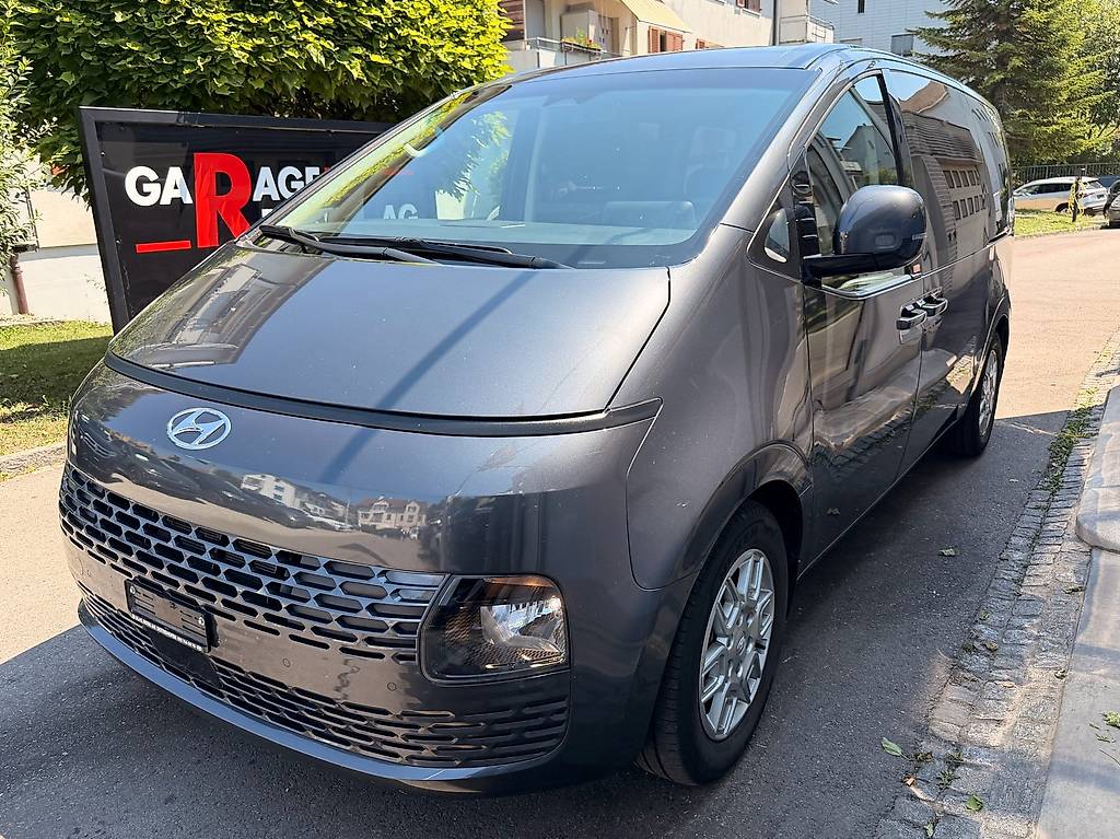 HYUNDAI STARIA AMPLIA 2.2 CRDI 4WD *** 9 PLÄTZER MIT — slika 1