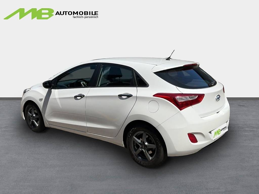 HYUNDAI i30 1.4 Pica — slika 4