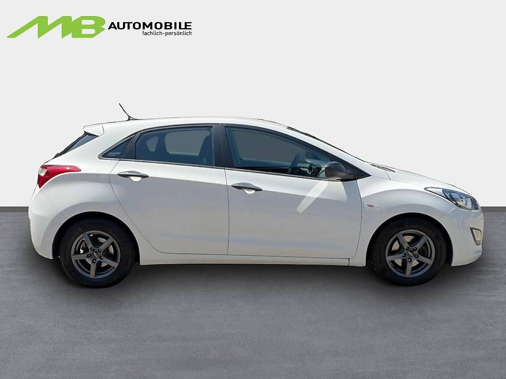 HYUNDAI i30 1.4 Pica — slika 5
