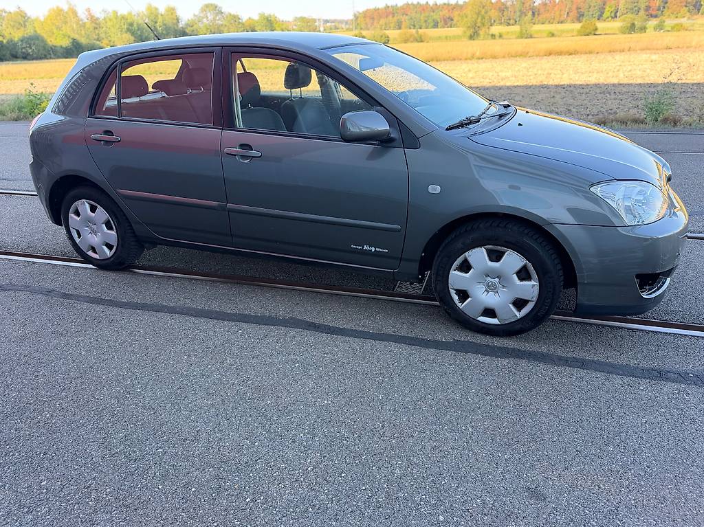 TOYOTA Corolla 1.4 D4D L.Sol — slika 4