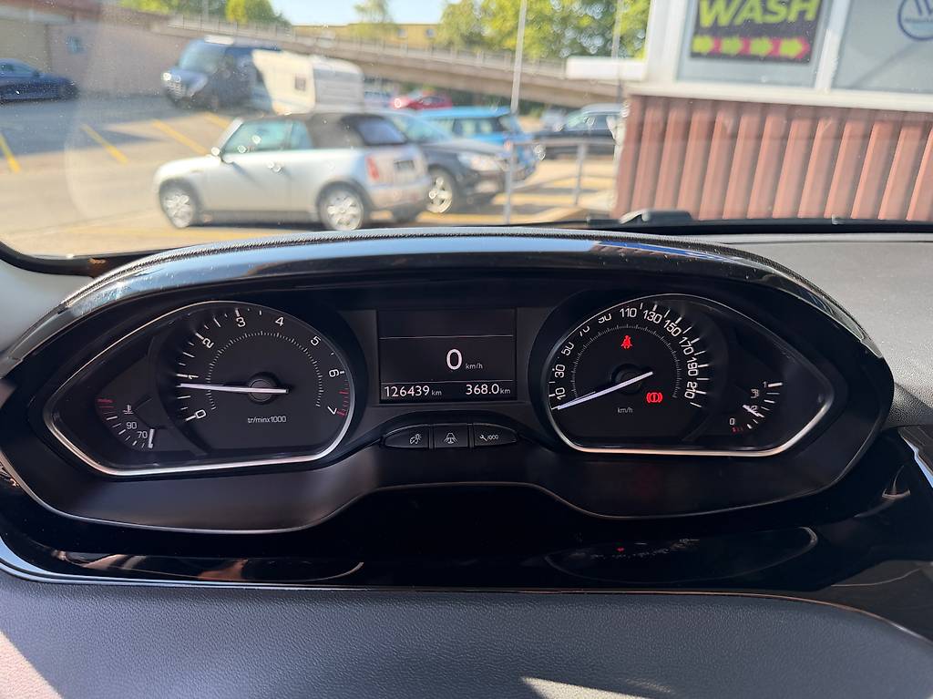 PEUGEOT 208 1.4 VTI Active "mit Garantieoptionen" — slika 4