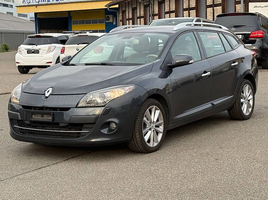 RENAULT Mégane Grandtour 2.0 dCi Privilège Automatic — slika 1