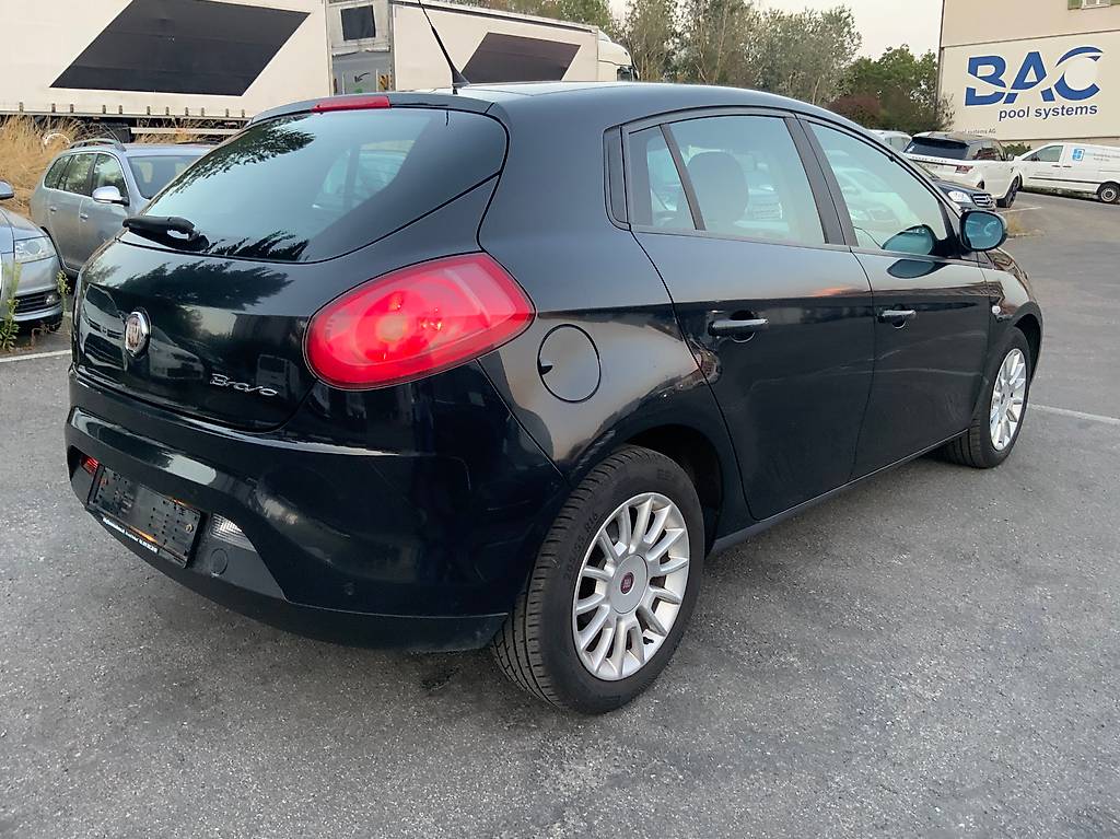 FIAT Bravo 1.9 16V JTD Sport — slika 4