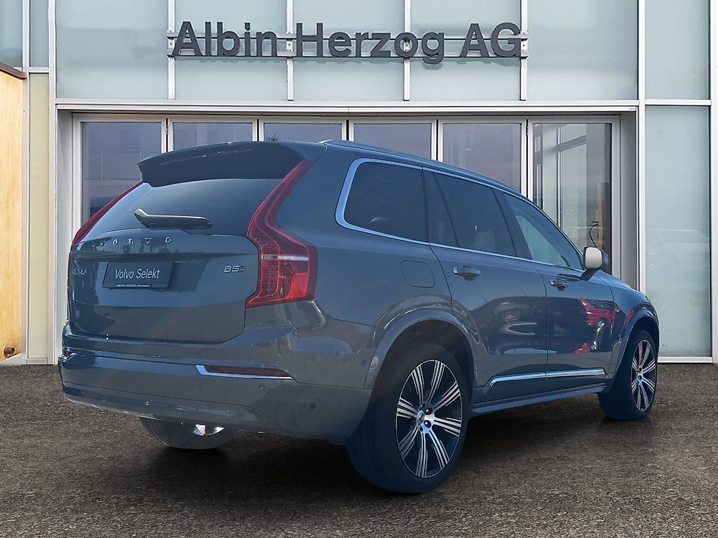 VOLVO XC90 2.0 B5 MH Plus Bright 7P. AWD — slika 4