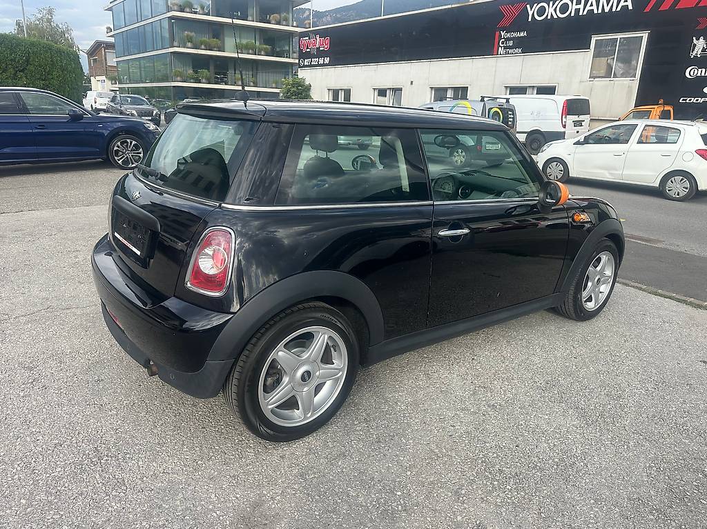 MINI One — slika 4