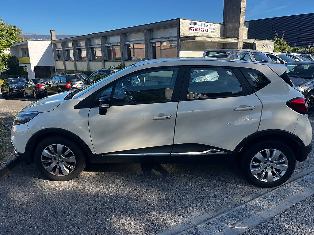 RENAULT Captur 1.2 T 16V Privilège EDC — slika 4