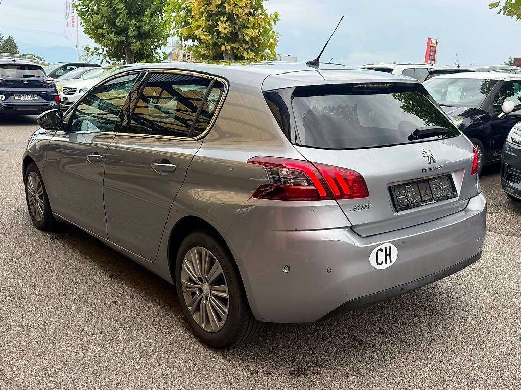 PEUGEOT 308 1.2 Pure Tech Style EAT8 — slika 3