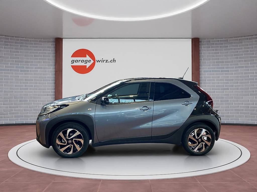 TOYOTA Aygo X 1.0 VVT-i Trend / 8-fach bereift / Toyota — slika 2