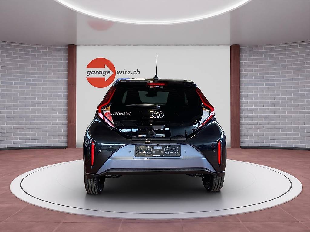 TOYOTA Aygo X 1.0 VVT-i Trend / 8-fach bereift / Toyota — slika 4