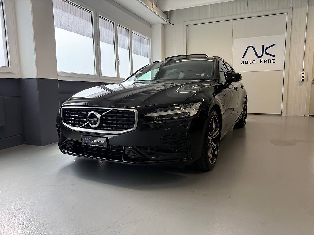 VOLVO V60 T8 eAWD Twin Engine R-Design Geartronic — slika 1