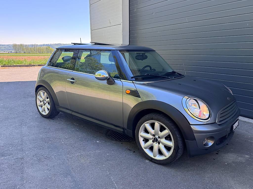 MINI One - 2010 — slika 1