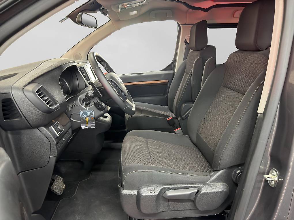 TOYOTA PROACE Verso L1 2.0 D Trend — slika 3